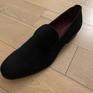 New black velvet tuxedo dress loafers - size 10